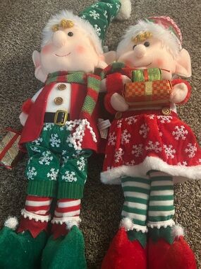 Holiday Elf Plush Duo - Red & Green Festive Elves